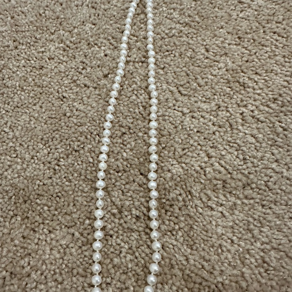 Classic White Pearl Strand Necklace - Picture 2 of 4